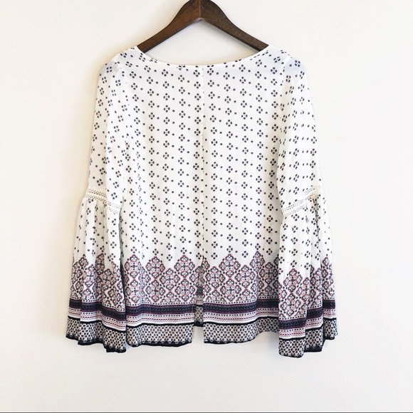 Aeropostale | bell sleeve boho top Size S - Picture 4 of 8